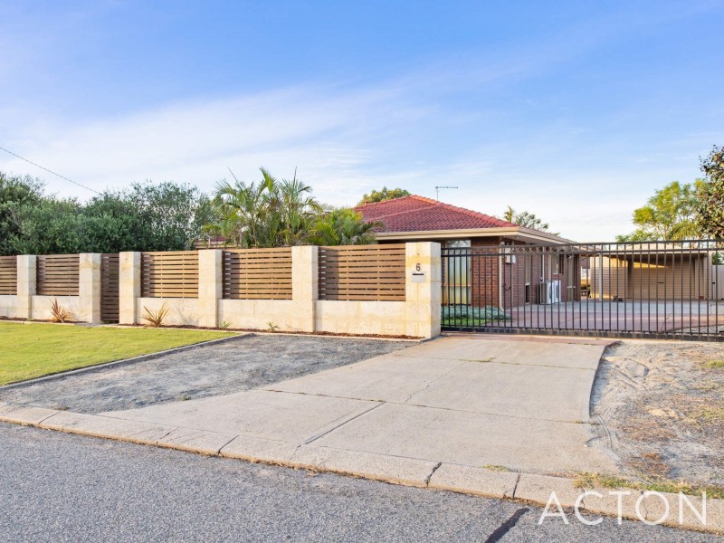 6 Pelican Ramble, Yangebup WA 6164