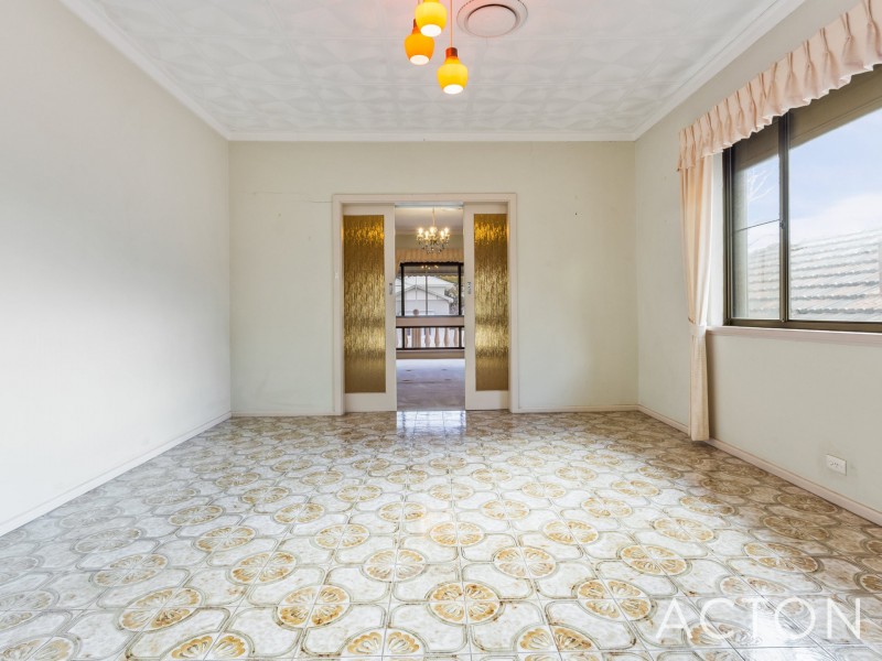 60 Sewell Street, East Fremantle WA 6158