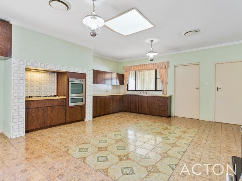 60 Sewell Street, East Fremantle WA 6158