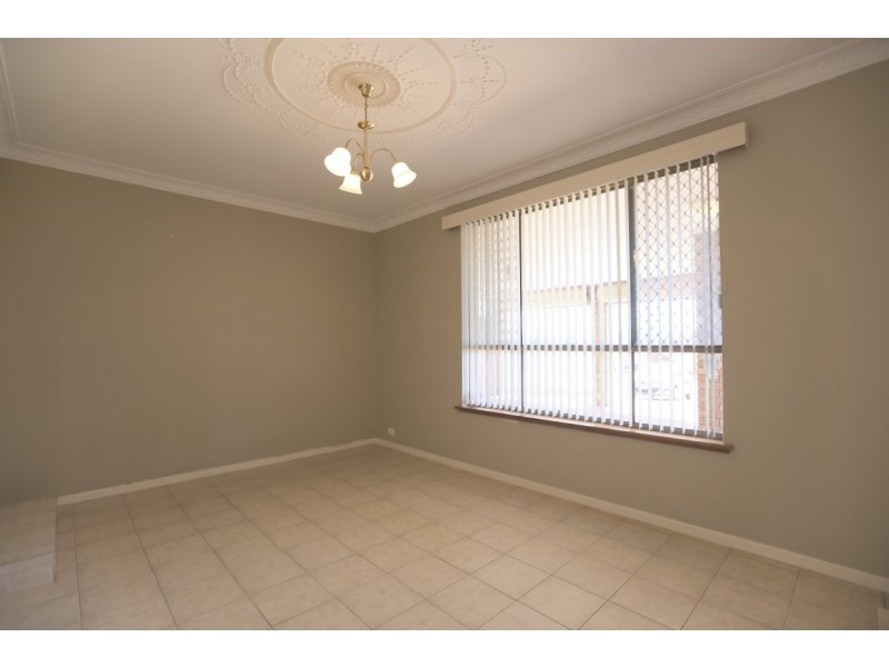 19 Sparrow Street, Spearwood WA 6163