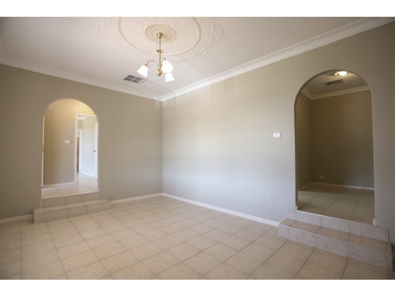 19 Sparrow Street, Spearwood WA 6163