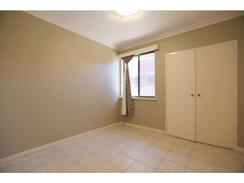 19 Sparrow Street, Spearwood WA 6163