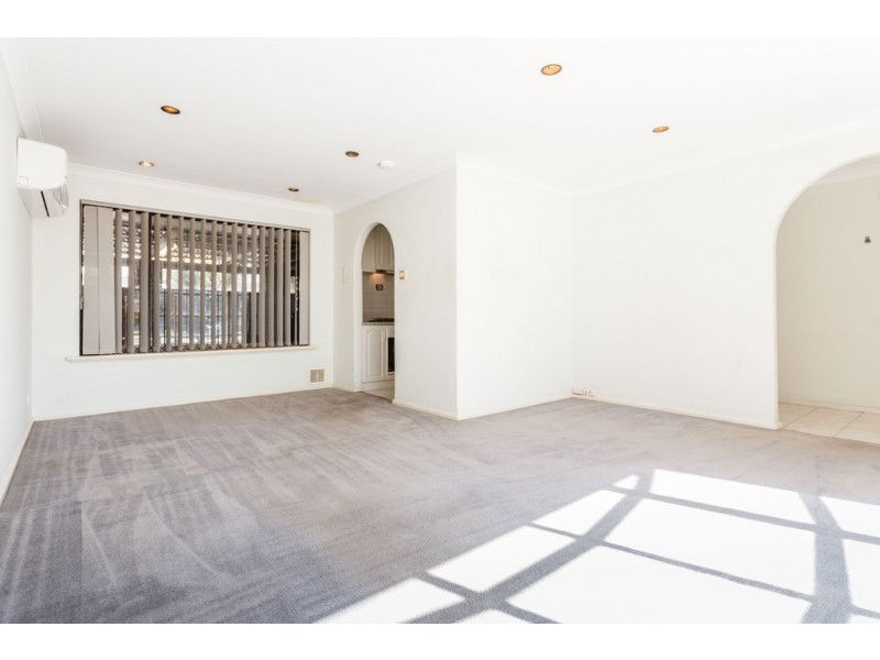 6 Cedar Court, Spearwood WA 6163