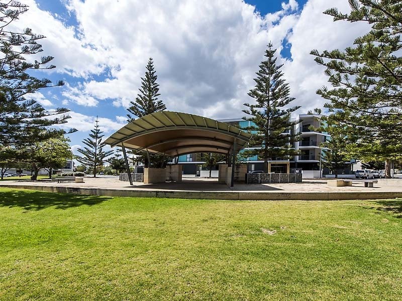 19/22 Heirisson Way, North Coogee WA 6163