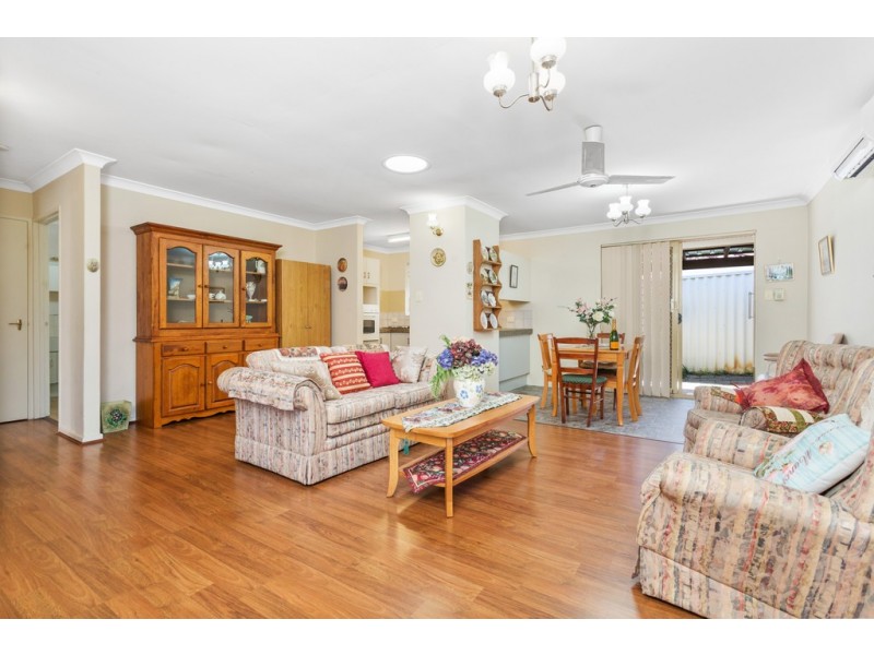 7/29 Mullings Way, Myaree WA 6154