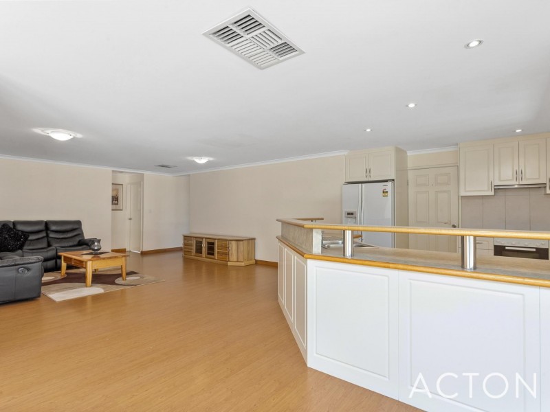 52A Barrington Street, Spearwood WA 6163