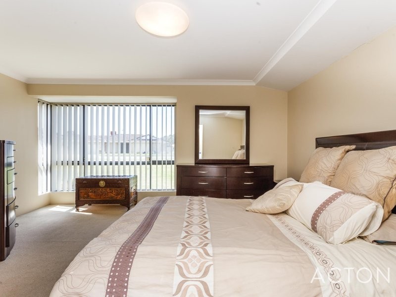 523 Rockingham Road, Munster WA 6166