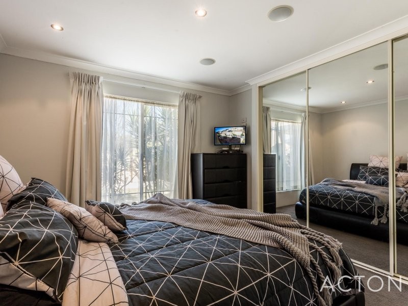 16 Orsulich Loop, Spearwood WA 6163