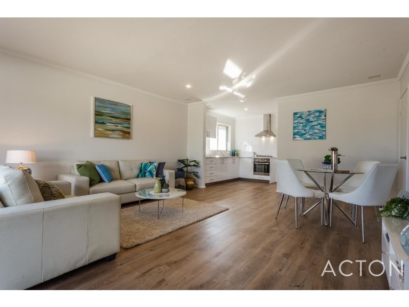 19B Ashbourne Way, Hamilton Hill WA 6163