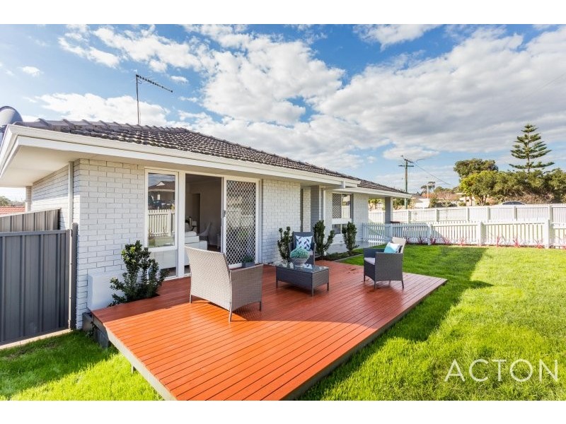 19B Ashbourne Way, Hamilton Hill WA 6163