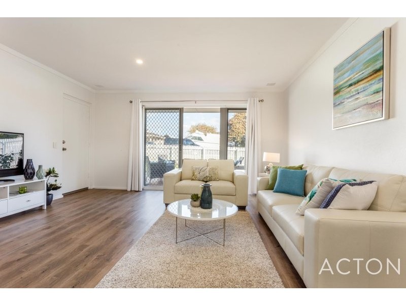 19B Ashbourne Way, Hamilton Hill WA 6163