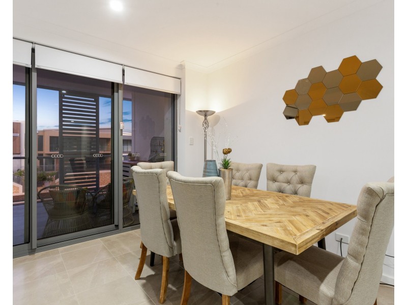 6/81 Orsino Boulevard, North Coogee WA 6163