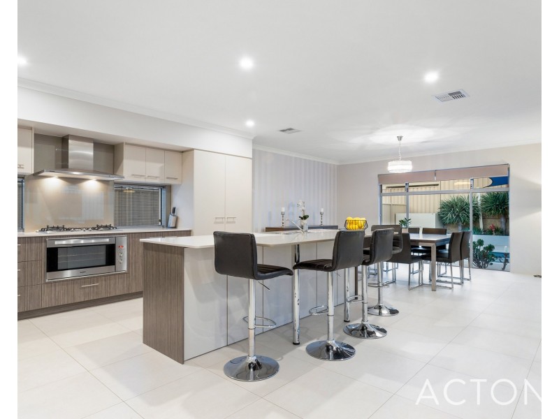 15 Redheart Way, Beeliar WA 6164