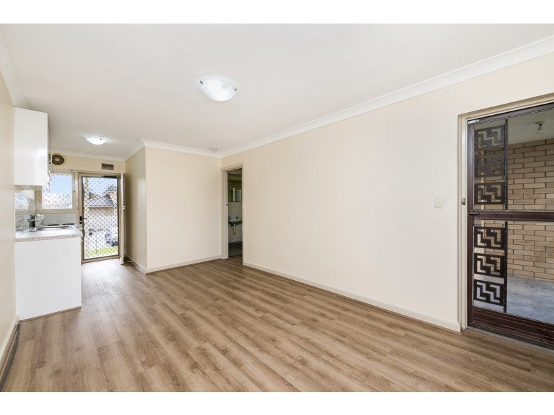 25/142 Watkins Street, White Gum Valley WA 6162