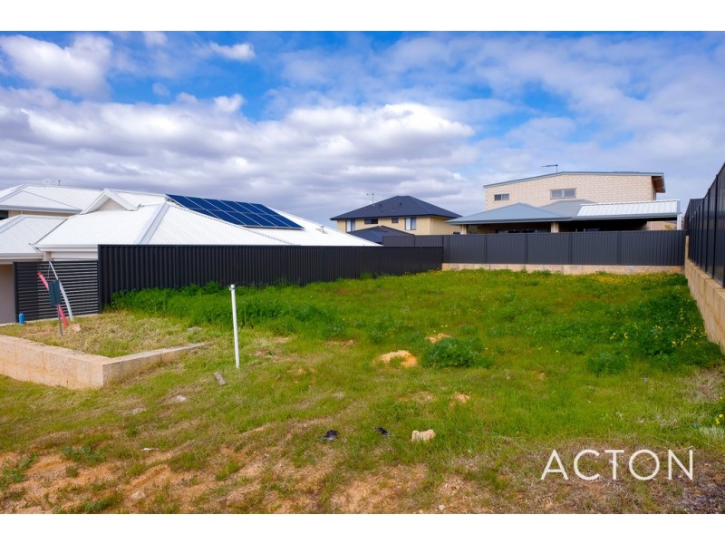 59 Galipo Loop, Coogee WA 6166