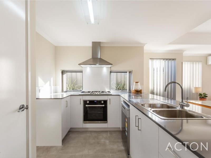 9B Fortini Court, Hamilton Hill WA 6163