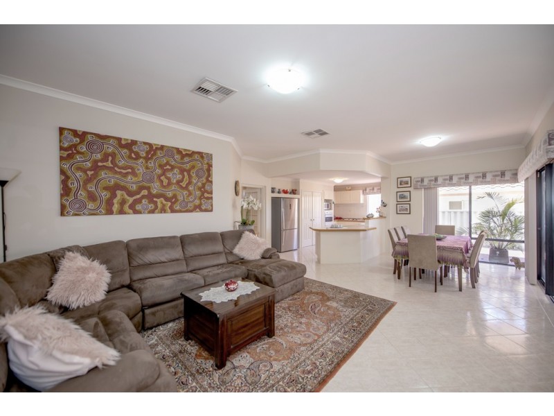 59 Duchart Way, Coogee WA 6166