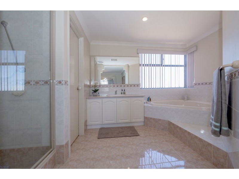 59 Duchart Way, Coogee WA 6166