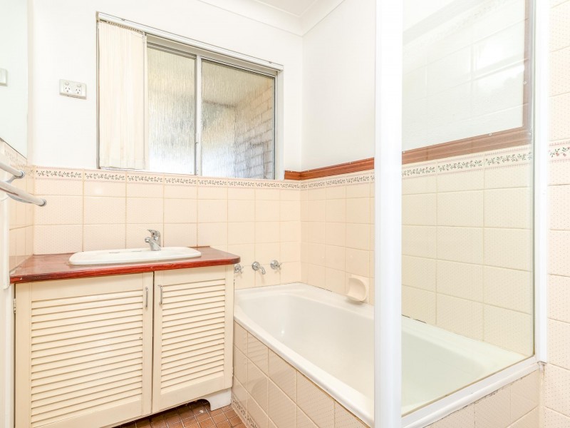 65 Lowanna Way, Armadale WA 6112