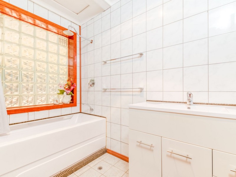 37 Ellis Road, Mount Nasura WA 6112