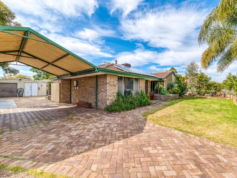 6 Little Lake Rise, South Lake WA 6164