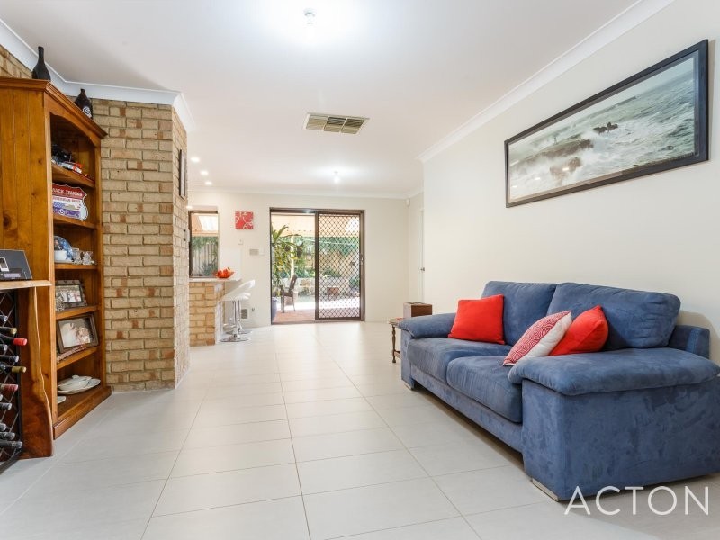 4 Bundy Court, South Lake WA 6164