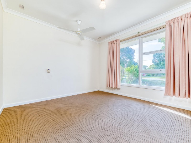 19 Dawson Street, Armadale WA 6112