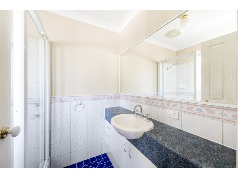 22A Sumich Gardens, Coogee WA 6166