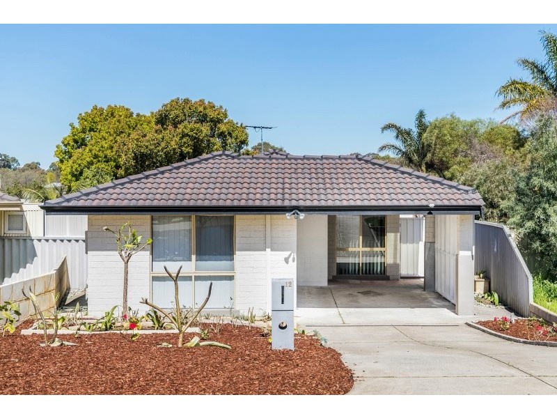 12B Cuvier Place, Yangebup WA 6164