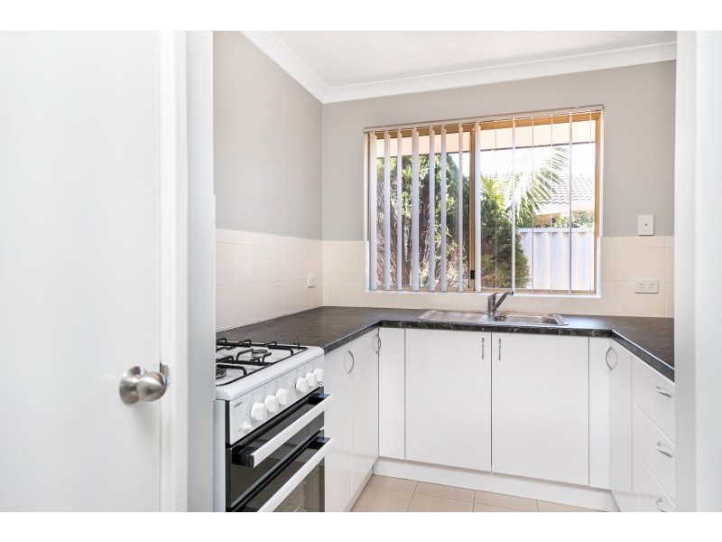 12B Cuvier Place, Yangebup WA 6164