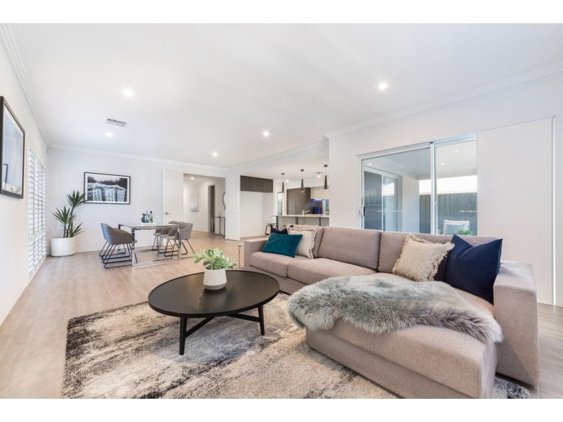 47 Galipo Loop, Coogee WA 6166