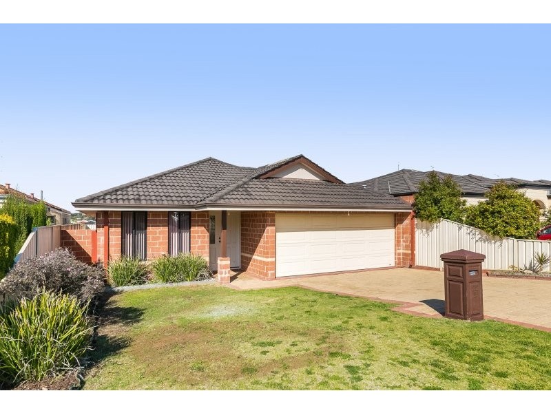 22B Sumich Gardens, Coogee WA 6166