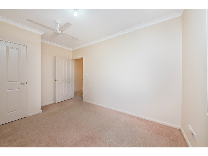 22B Sumich Gardens, Coogee WA 6166