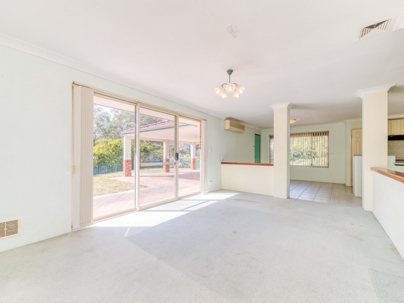 3 Wandoo Street, Mount Nasura WA 6112