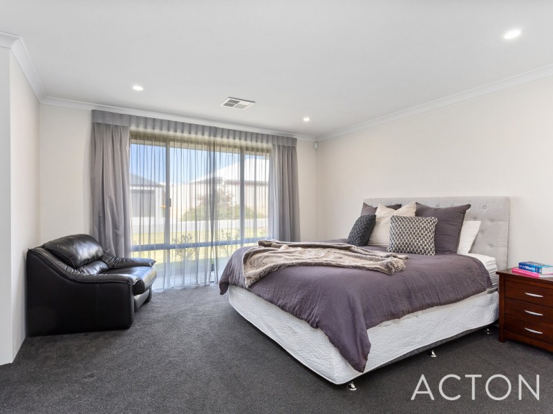 3 Splash Terrace, Munster WA 6166