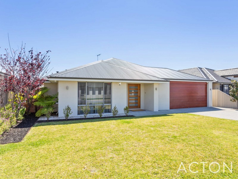 3 Splash Terrace, Munster WA 6166