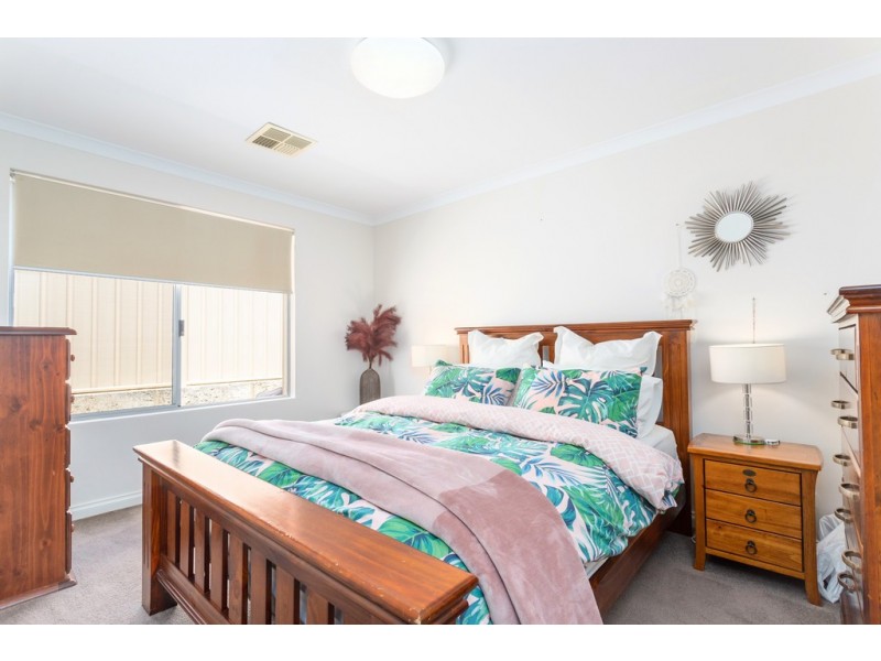 11 Redheart Way, Beeliar WA 6164