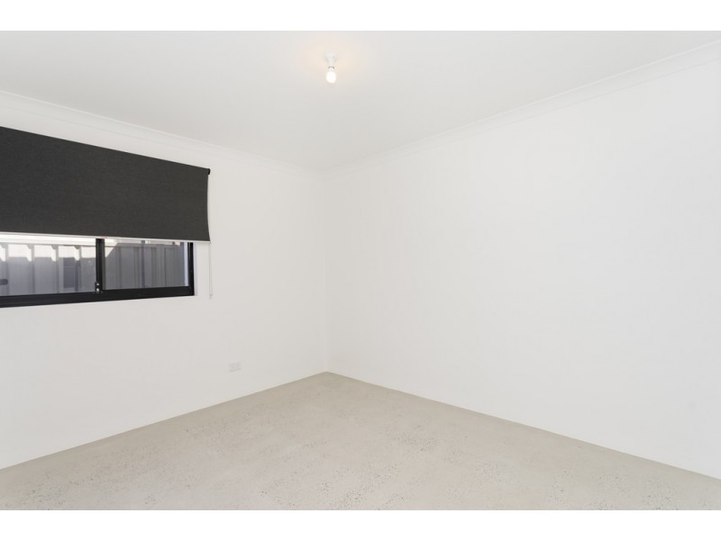 3/7 Nemagold Grove, Coogee WA 6166