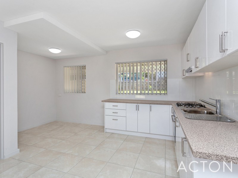 21 Maxworthy Place, Hamilton Hill WA 6163