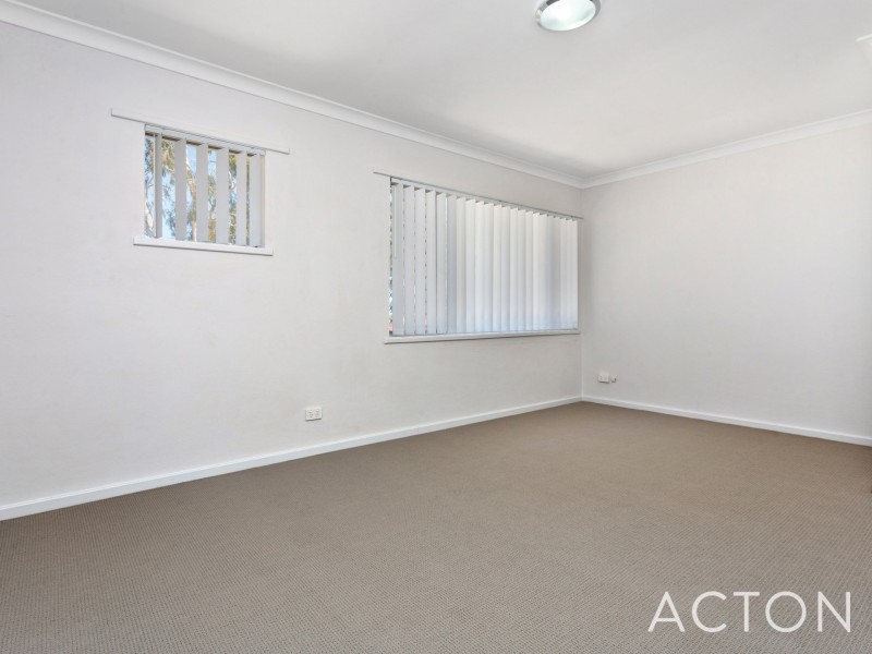 21 Maxworthy Place, Hamilton Hill WA 6163