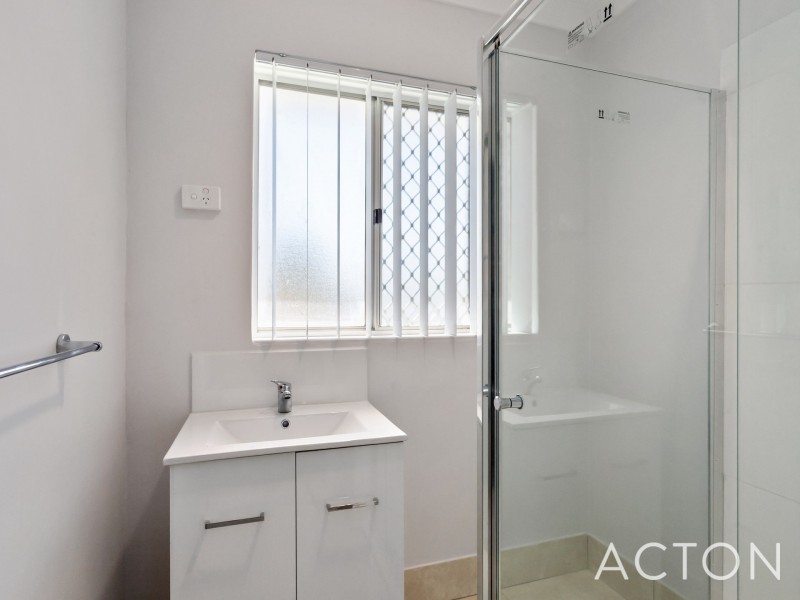 21 Maxworthy Place, Hamilton Hill WA 6163