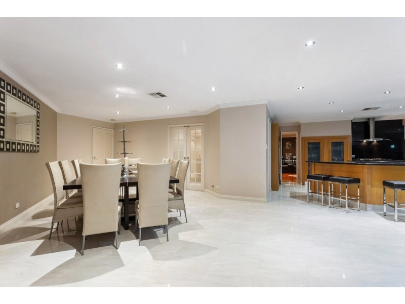 61 Castellon Crescent, Coogee WA 6166