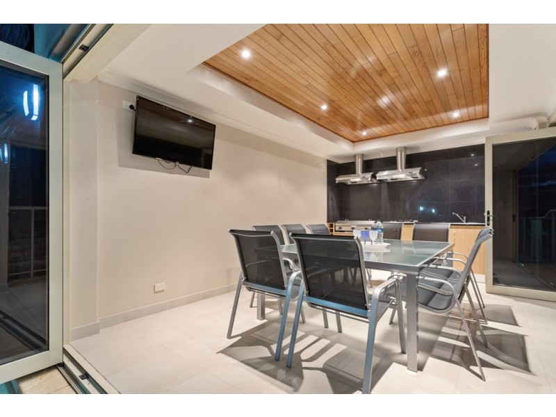 61 Castellon Crescent, Coogee WA 6166