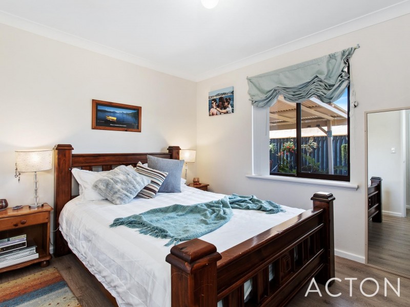 4/33 Galian Way, Spearwood WA 6163