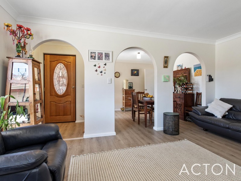 4/33 Galian Way, Spearwood WA 6163