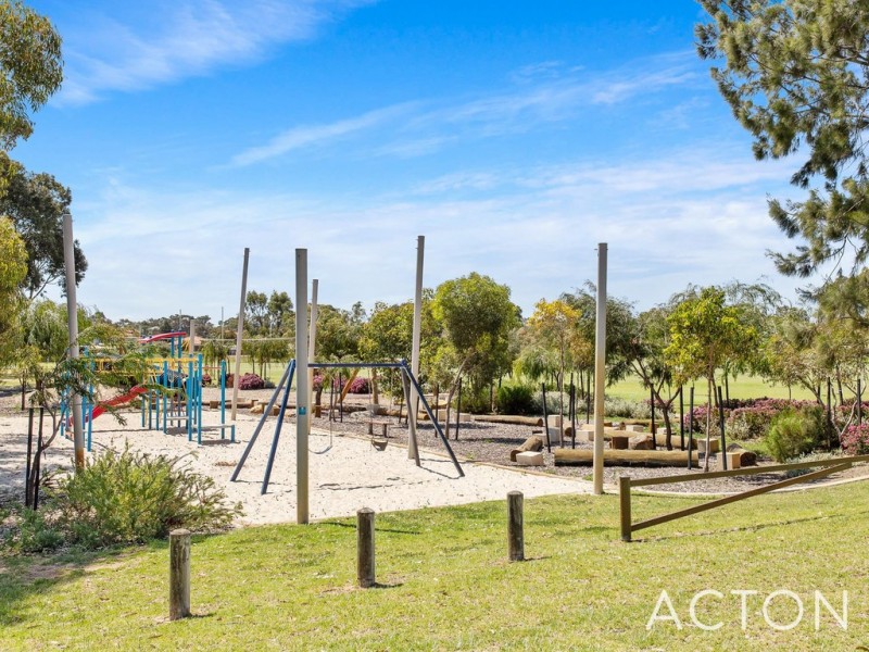 4/33 Galian Way, Spearwood WA 6163