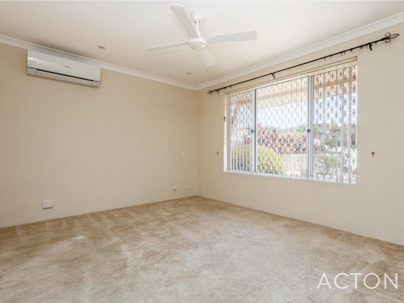 29 Carrello Circuit, Coogee WA 6166