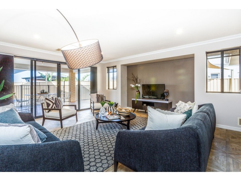 64 Birkett Avenue, Beeliar WA 6164