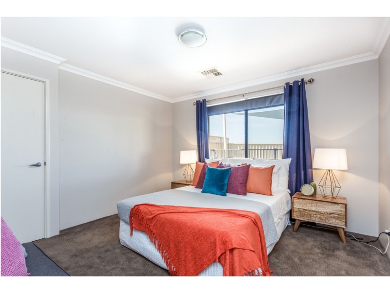 64 Birkett Avenue, Beeliar WA 6164