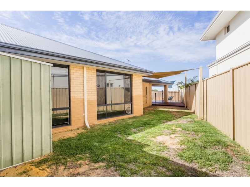 64 Birkett Avenue, Beeliar WA 6164